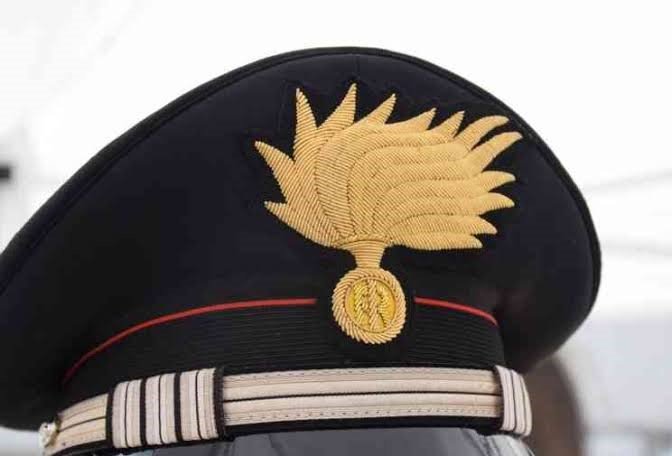 “Posso farti entrare nei carabinieri: soldi e false conoscenze, otto indagati nel Beneventano “Posso farti entrare nei carabinieri: soldi e false conoscenze, otto indagati nel Beneventano