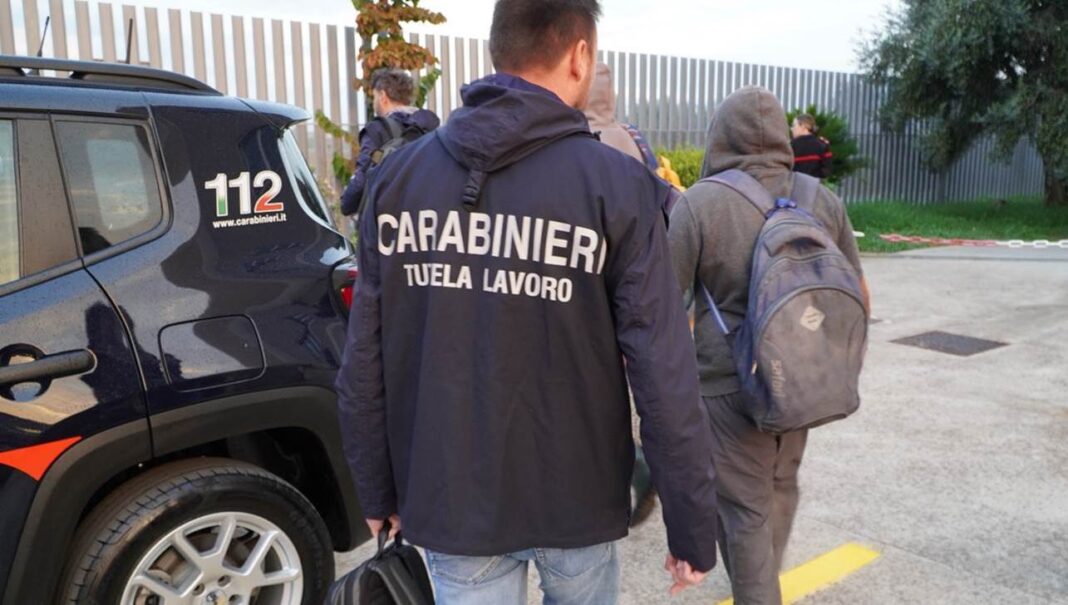 Marcianise, lavoratore in nero e carenze sulla sicurezza: sospesa azienda nella zona Asi Marcianise, lavoratore in nero e carenze sulla sicurezza: sospesa azienda nella zona Asi