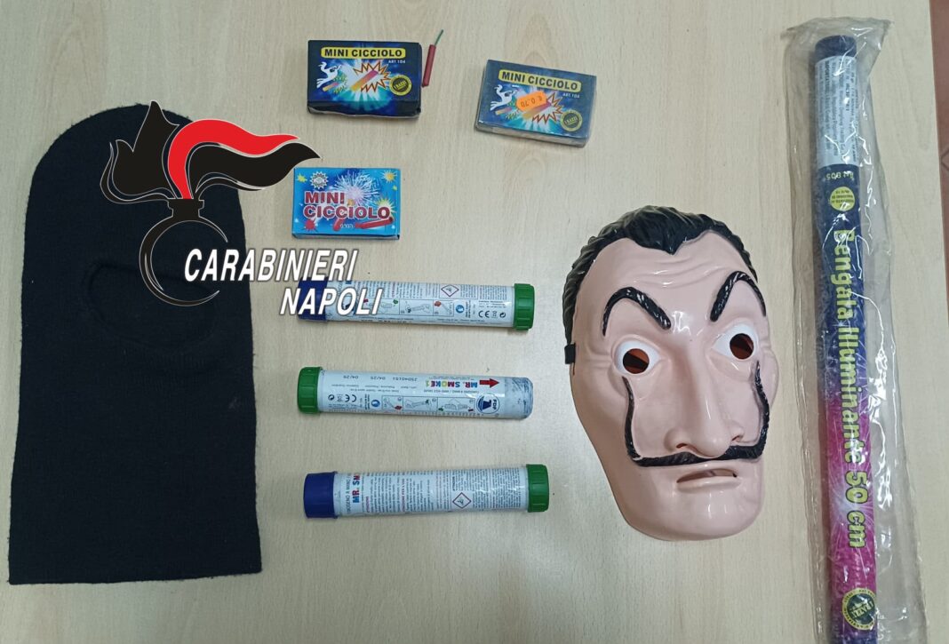 Petardi, fumogeni, maschera e passamontagna durante i cortei studenteschi: 4 minori denunciati tra Pomigliano e Marigliano Petardi, fumogeni, maschera e passamontagna durante i cortei studenteschi: 4 minori denunciati tra Pomigliano e Marigliano