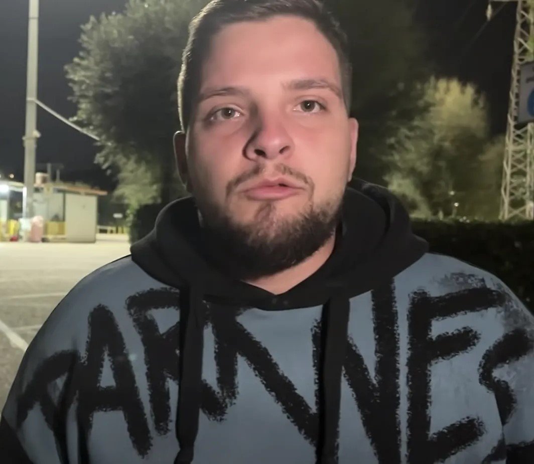 Pozzuoli-Portici, otto arresti per gli scontri dopo la partita: l’aggressore del tifoso ferito ha 19 anni Pozzuoli-Portici, otto arresti per gli scontri dopo la partita: l’aggressore del tifoso ferito ha 19 anni